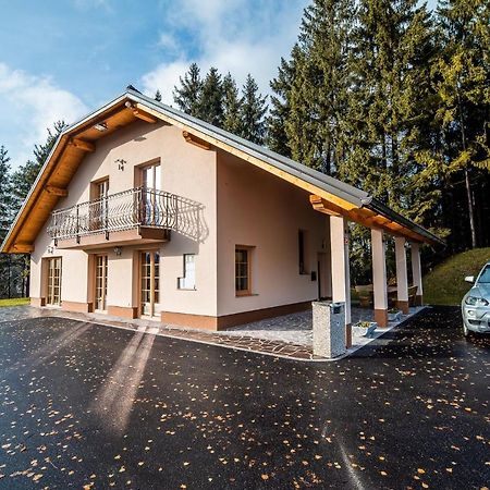 Holiday Home With Hot Tub And Sauna Sabina Rovte Eksteriør bilde